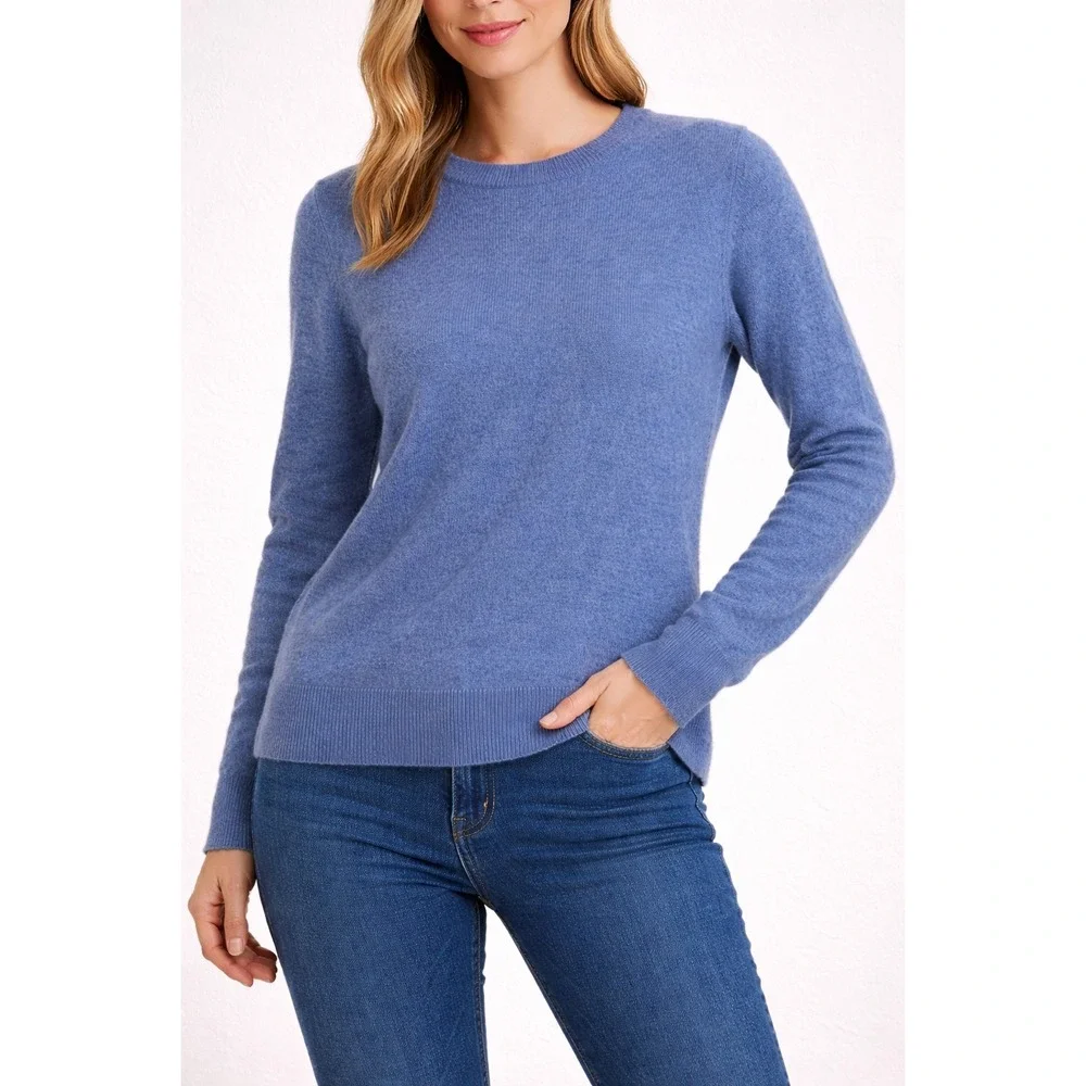 Lord Taylor Blue Cashmere Crew Neck Long Sleeve‎ Sweater M